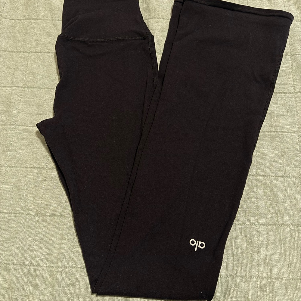 ALO Yoga Black Leggings